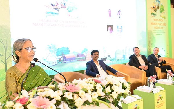 গ্রিনহাউস গ্যাস নির্গমন হ্রাসে কার্যকর পদক্ষেপ প্রয়োজন-মৎস্য ও প্রাণিসম্পদ উপদেষ্টা