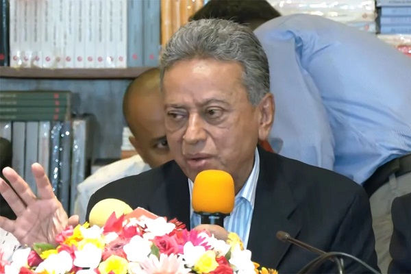 নির্বাচন করে গণতন্ত্র ফিরিয়ে এনে জনগণের কথা বলতে হবে : আমীর খসরু