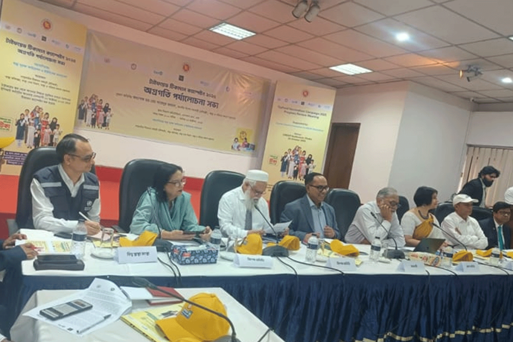 ১ কোটি ৭০ লাখ শিশুকে দেওয়া হয়েছে টাইফয়েড টিকা