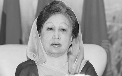 শেষ মুহূর্তে এভারকেয়ারে মায়ের পাশে ছিলেন তারেক রহমান