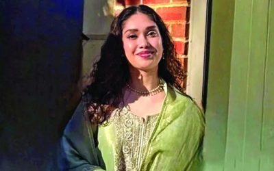 ভোটার তালিকায় নাম উঠল ব্যারিস্টার জাইমা রহমানের, সঙ্গে ছিলেন মা জোবাইদা রহমান