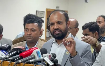 কার্ড ও গাড়ির স্টিকার সংক্রান্ত জটিলতা সমাধানে ইসিকে সাংবাদিকদের আলটিমেটাম