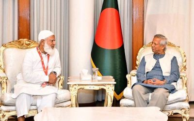 ত্রয়োদশ সংসদ নির্বাচন শেষে জামায়াত আমিরকে প্রধান উপদেষ্টার বার্তা