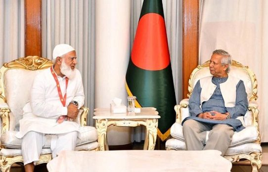 ত্রয়োদশ সংসদ নির্বাচন শেষে জামায়াত আমিরকে প্রধান উপদেষ্টার বার্তা