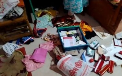 নোয়াখালীর সোনাইমুড়ীতে জানালার গ্রিল কেটে প্রায় ২৫ ভরি স্বর্ণালংকার ও নগদ টাকা চুরি